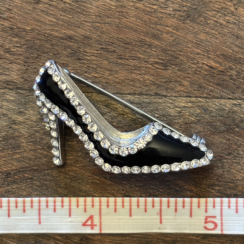 Faux Diamond High Heel Shoe Faux Enamel Brooch Silver Tone